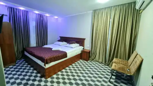 Status House - 22
