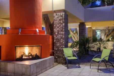 DoubleTree by Hilton Phoenix North - 24