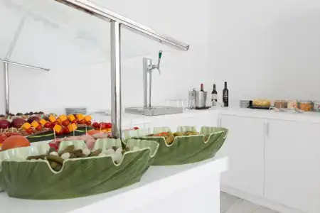 Sandos Benidorm Suites - 13