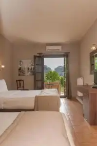 Doupiani House - 39