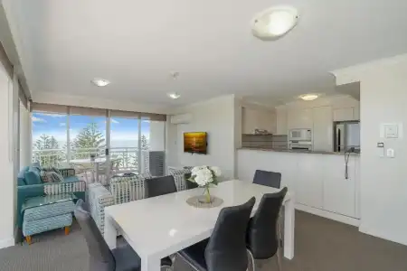 Burleigh Mediterranean Resort Enquiries - 132