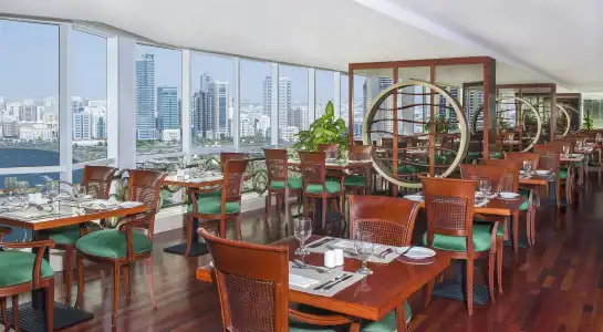 Golden Tulip Sharjah Apartments - 33