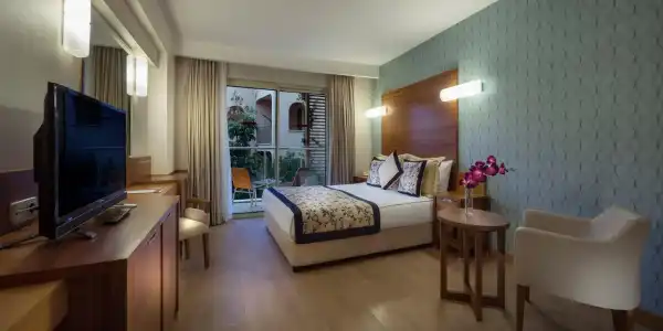 Trendy Side Beach - 45