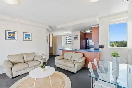 Crystal Bay on the Broadwater - 305