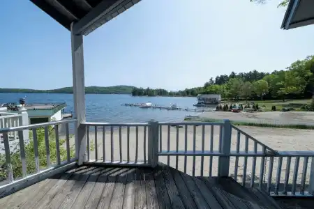 Depe Dene Lakeside Resort - 439