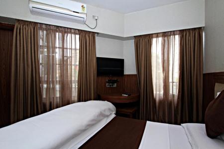 Empire International - Central Street - 25