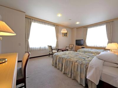 Gifu Grand - 3