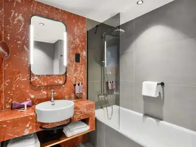 ibis Styles Budapest Airport - 13