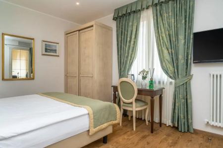 Lake Front Brenzone - 81