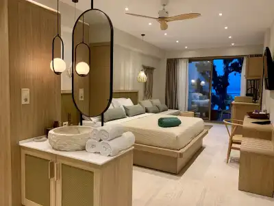 Mako Sea & Suites - 33