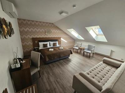 Prague Star - 36