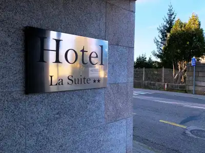 La Suite - 0