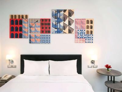 Oakwood Suites Bangkok - 5