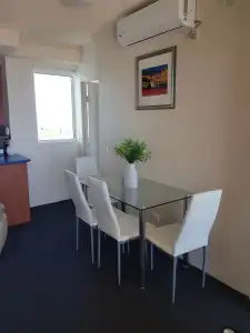 Crystal Bay on the Broadwater - 36