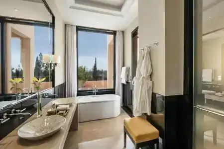 The Oberoi - 24