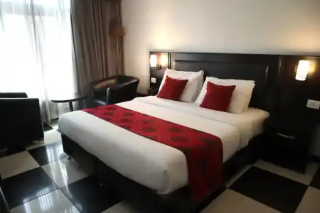 Easy Inn Suites - 26