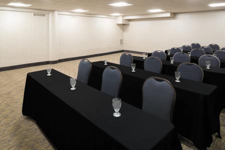 Holiday Inn Express San Diego Downtown by IHG - 48