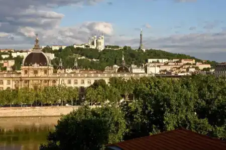 Best Western Plus du Pont Wilson - 18