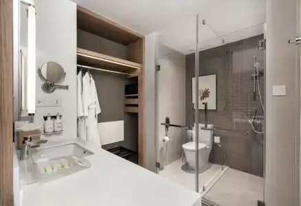 Holiday Inn & Suites Rayong City Centre by IHG - 70