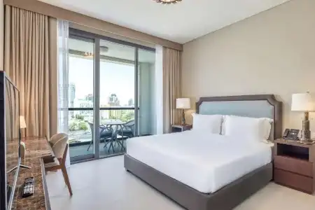 DoubleTree by Hilton Doha Downtown - 8