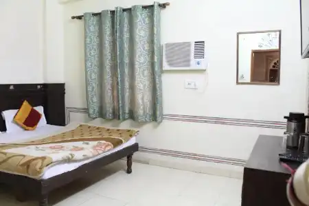 Raghuraj Palace - 43