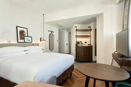 DoubleTree by Hilton Rome Monti - 38