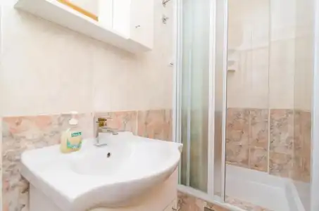 Apartments & Rooms Barisic - 219