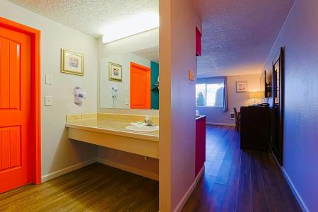 Coast River Inn by OYO Seaside - 31
