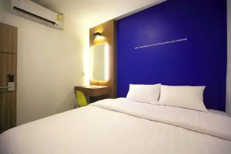 Tuk Tuk Hostel - 21