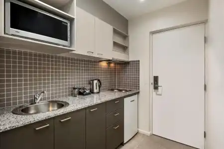 QUEENSVIEW168 APARTMENTS MOONEE PONDS - 46