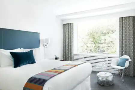 The Burrard - 28