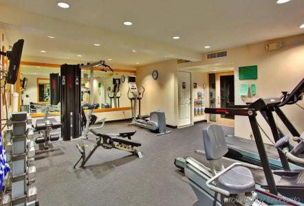 DoubleTree by Hilton San Diego Bayside - 20