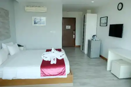The Beach Front Resort Pattaya  - SHA Plus - 154