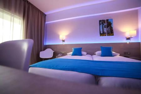 Les Palmiers Beach Boutique & Luxury Apartments - 24