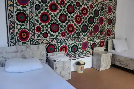 Guest House Ruslan Nurata & Tours - 26