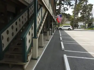 Edelweiss Inn - 12