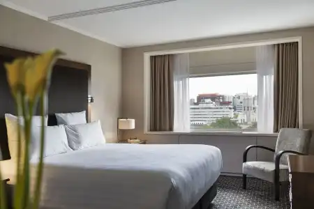 Pullman Auckland & Apartments - 2