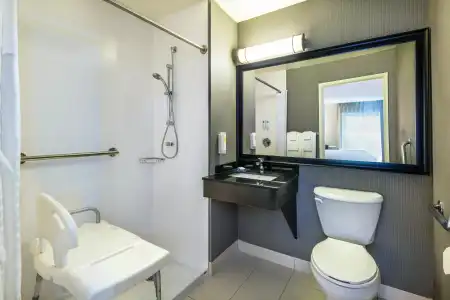 Comfort Inn Laval - 7