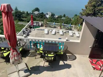 White House Chakvi - 17