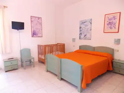 Enis Monte Maccione - 42