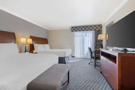 Best Western Plus Marina Shores - 91