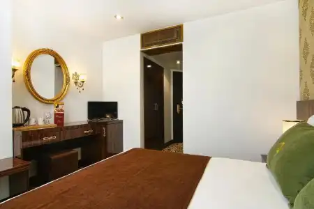London Otel - 2