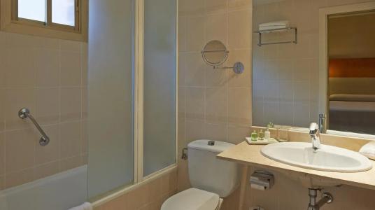 iStay by NH Zaragoza Sport - 8