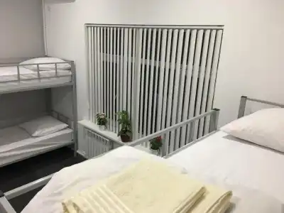 Jules Verne Hostel - 18