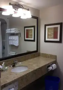 Country Inn & Suites by Radisson, Calgary-Northeast - 36