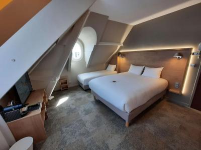 Campanile PRIME - Caen Centre Gare - 72