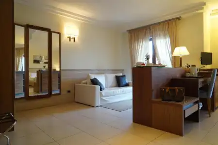 Suites & Residence Napoli - 38