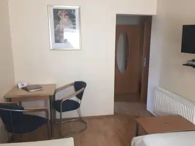 Zagreb - 1