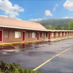 Shamrock Motel Hot Springs - 8