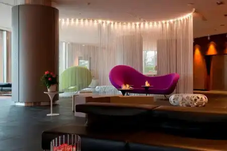 Best Western Plus The Hub - 46